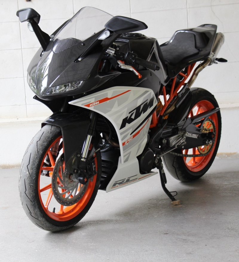 Kit, Upper Fairing, Street, (Carbon) TYGA EYES KTM, RC125, RC200, RC250,  RC390 | Tyga-USA